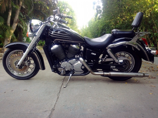 โอ บางนา ขาย shadow 400 classic ทะเบียนโอน 89,000 บาท