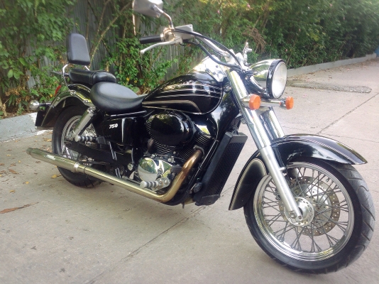 โอ บางนา ขาย shadow 400 classic ทะเบียนโอน 89,000 บาท