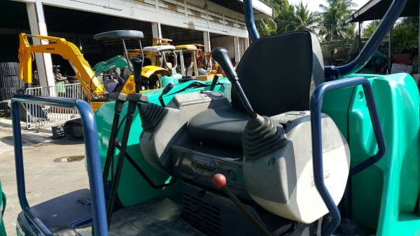 KOMATSU PC40R-8- ตรวจเช็ค สภาพแล้ว อย่างดี แทร็กเหล็ก สลักแน่น มือสองญี่ปุ่น มือถือ/LINE ID : 0818753444 KOMATSU PC40R-8- ตรวจเช็ค สภาพแล้ว อย่างดี แทร็กเหล็ก สลักแน่น มือสองญี่ปุ่น มือถือ/LINE ID : 0818753444