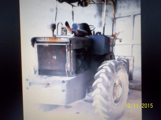 ขาย 240000 บาท  รถตักโคมัสสุ  ใช้งาปกติ