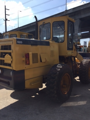 ด่วนขายรถตัก KOMATSU 520 รถมือ 2 นำเข้าจากญี่ปุ่นโดยตรง ด่วนขายรถตัก KOMATSU 520 รถมือ 2 นำเข้าจากญี่ปุ่นโดยตรง