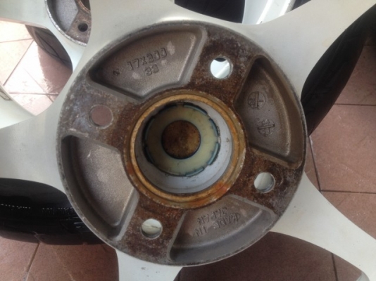 ล้อเเท้ PRO 1 ขอบ17หน้า7ครึ่งหลัง8อ๊อฟ32กับ38 4รู114สีเดิมญีปุ่นสภาพสวย