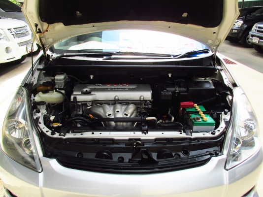จัดเต็มๆ-ฟรีดาวน์ รถครอบครัว TOYOTA WISH ปี2004 สนใจโทร 086-038-9416