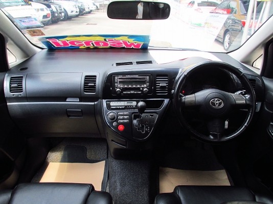 จัดเต็มๆ-ฟรีดาวน์ รถครอบครัว TOYOTA WISH ปี2004 สนใจโทร 086-038-9416