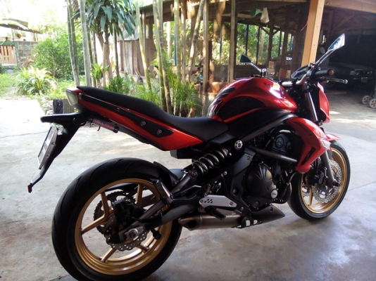 ขาย ER6N 650ปี 2009 ทะเบียนแท้ รถสวยสภาพดีมากๆ พร้อมใช้งาน 135000 ต่อรองได้