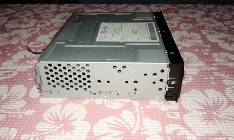 (ขายแล้วครับ ขอบคุณครับ) ขาย CD MP3 USB ติดรถยนต์ แท้ถอดจากรถ ใหม่ Isuzu ดีแม็กซ์ 750บาท ต่อรองได้ ติดต่อ 0935500686