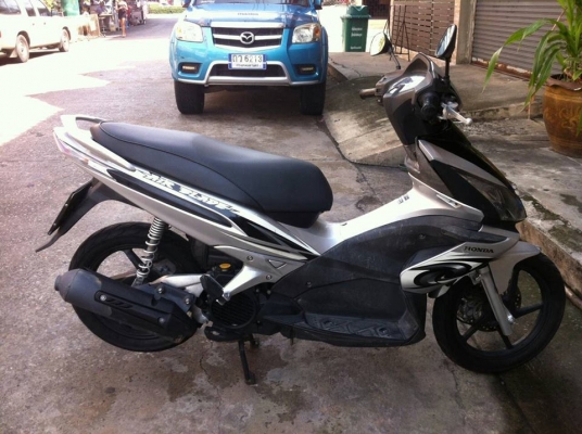 Airblade ปี 50 ล้อแม็ค  สีเทา รถบ้าน เครื่องเดิม มีเล่ม เอกสารพร้อม ภาษีเกิน 3 ปี