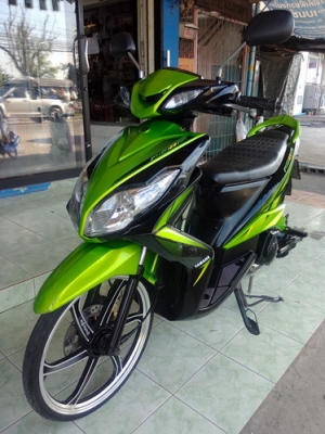 Mio125 ลายRR สีเขียวดำ (ล้อแม็กซ์) รถปลายปี53 สวยๆครับ