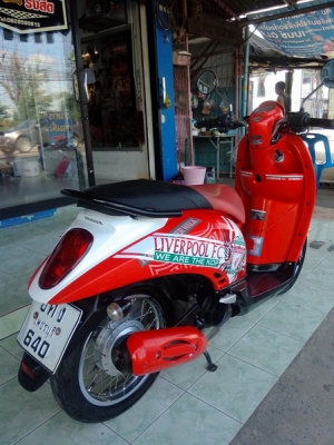 Scoopy i ลายLiverpool Limited Edition สวยๆครับ