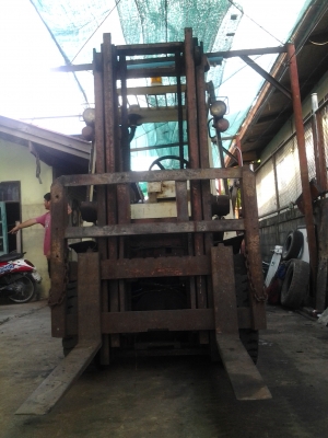 FORKLIFT NISSAN PH02 เครื่องเบนซิน LPG สภาพสวย พร้อมใช้งาน FORKLIFT NISSAN PH02 เครื่องเบนซิน LPG สภาพสวย พร้อมใช้งาน