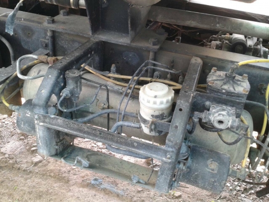 หกล้อ ฮีโน่ FF17-EH700-168 พ.เวอร์ ทิฟฟี บรรทุกน้ำถัง 7,000ลิต อุปกรณ์ปั้มครับพร้อมใช้งาน  ทะเบียนภาษีขาดปีหน้าพร้อมโอน