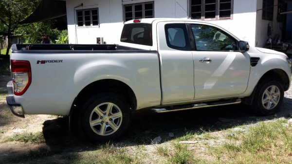 ขายฟอดเรนเจอร์ปี14ตัวสูง พร้อมใช้งาน เคยแจ้งจอดจดใหม่อุบัติเหตุมาเล็กน้อย ขาย299000ทะเบียนโอนได้ปกติโอนให้เลยก็ได้ครับ0896069238