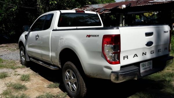 ขายฟอดเรนเจอร์ปี14ตัวสูง พร้อมใช้งาน เคยแจ้งจอดจดใหม่อุบัติเหตุมาเล็กน้อย ขาย299000ทะเบียนโอนได้ปกติโอนให้เลยก็ได้ครับ0896069238