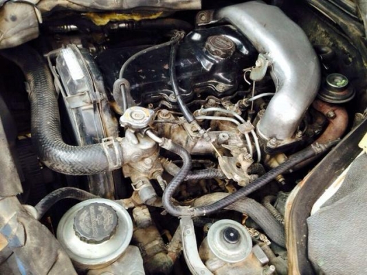 ขายด่วน รถตู้โตโยต้าหัวจรวด ปี95 เครื่องดีเซล2500