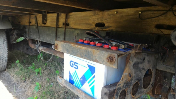 หกล้อ ฮีโน่ KM779-117แรง ช่วงยาว5.50ม ยาง8.25 สภาพดีสวยเดิมพร้อมใช้ ทะเบียนพร้อมโอน