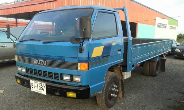 ขายรถ6ล้อ NPR110แรง เครื่องดีแคชซีสวย สภาพพร้อมใช้งาน เอกสารพร้อมโอน สนใจโทร 090-8588220คุณนะ 093-3258446คุณบิว หรือเข้าดูสินค้าอื่นๆได้ที่ www.truck.in.th/498 หรือเพจFacebook ณรงค์ ซื้อขายรถมือสอง (เว็บไซต์ส่วนตัว) หรือFacebook ตลาดรถมือสอง คุณนะ