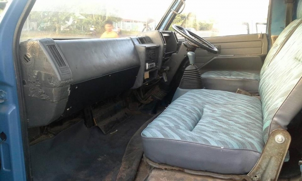 ขายรถ6ล้อ NPR110แรง เครื่องดีแคชซีสวย สภาพพร้อมใช้งาน เอกสารพร้อมโอน สนใจโทร 090-8588220คุณนะ 093-3258446คุณบิว หรือเข้าดูสินค้าอื่นๆได้ที่ www.truck.in.th/498 หรือเพจFacebook ณรงค์ ซื้อขายรถมือสอง (เว็บไซต์ส่วนตัว) หรือFacebook ตลาดรถมือสอง คุณนะ