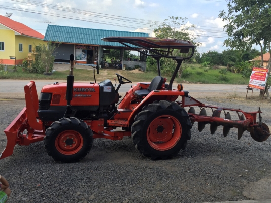 ขายรถไถคูโบต้า L3408สภาพสวยพร้อมอุปกรณ์ครบชุด ขายราคา 245,000บาท สนใจโทร 081-9136451 คุณโบว์ ขายรถไถคูโบต้า L3408สภาพสวยพร้อมอุปกรณ์ครบชุด ขายราคา 245,000บาท สนใจโทร 081-9136451 คุณโบว์