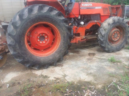 ขายรถไถ KUBUTA M9,000 ครับ