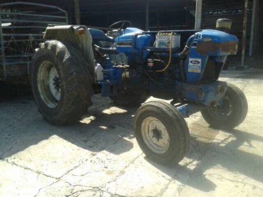 ขายรถ FORD -6610 T5 มีแต่ตัวรถ ไม่มีอุปกรณ์เล่มทะเบียน รถใช้งานได้ ราคา 220000