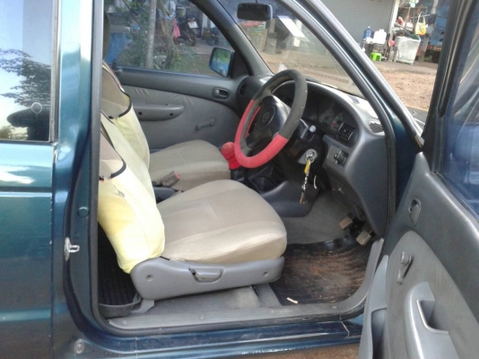 mazda fighter  cab 2001