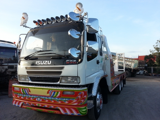 ขายเทเลอร์ขึ้นรถเกี่ยวISUZU ROCKY (หัวDECA)เครื่อง230 Turbo inter