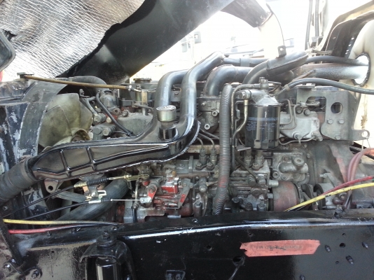 ขายเทเลอร์ขึ้นรถเกี่ยวISUZU ROCKY (หัวDECA)เครื่อง230 Turbo inter