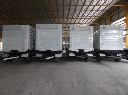 ขายหางพ่วงใหม่กระบะเหล็กดัมพ์ สีขาวล้วน พร้อมใช้งาน สนใจติดต่อสอบถามได้ที่ 081-9832626 (เฮียโชค)