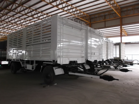 ขายหางพ่วงใหม่กระบะเหล็กดัมพ์ สีขาวล้วน พร้อมใช้งาน สนใจติดต่อสอบถามได้ที่ 081-9832626 (เฮียโชค)