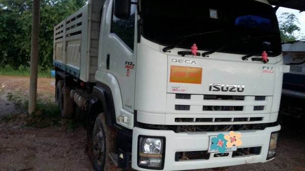 ขายรถบรรทุก 10 ล้อ 360 แรงม้า ปี54 ดัมพ์สามมิตร ราคา 2200000