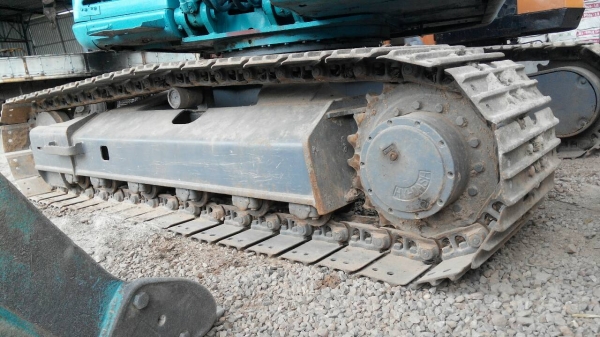 ขายรถแบคโฮ  KOBELCO  sk 100-5 super  มีไลหัวเจาะรถเก่านอกแท้ไม่เคยใช้งานในเมืองไทยไฟฟ้าเอกสารพร้อมราคา750,000 090-772-3710 090-772-3708