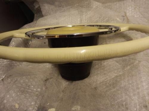 พวงมาลัยงาช้างเบนซ์คอใหญ่