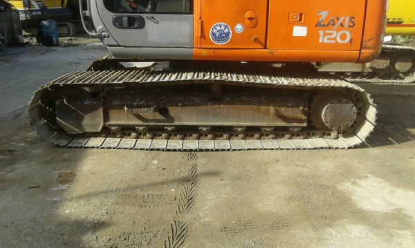 ้HITACHI ZX120  เก่าญี่ปุ่น  ปี2007  แทรคใหญ่  สภาพสวย   พร้อมใช้  สนใจโทร 089-3818694  ดวงนภา จ้า