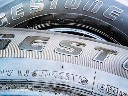 ยางกระบะสูงขอบ16 บริดสโตน265-70-R16 ลงพื้นปลายปี13 (4เส้น4,500) ยางกระบะสูงขอบ16 บริดสโตน265-70-R16 ลงพื้นปลายปี13 (4เส้น4,500)