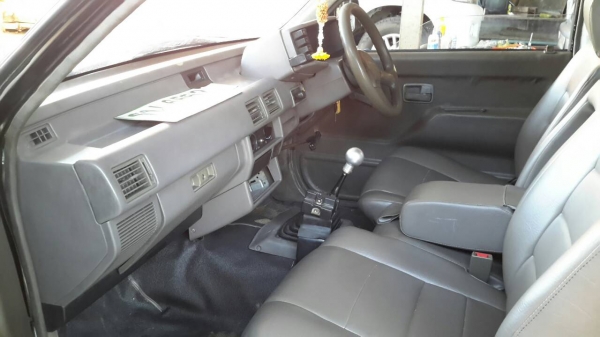 ขายรถISUZU TFR เครื่องดี ครัชชีสวย แอร์เย็น ขายตามสภาพ