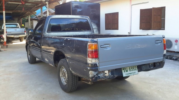 ขายรถISUZU TFR เครื่องดี ครัชชีสวย แอร์เย็น ขายตามสภาพ