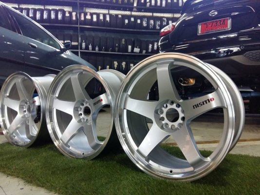 ล้อ NISMO (ROTA) ขอบ19 5H114.3 ชุดละ 32,000 บาท
