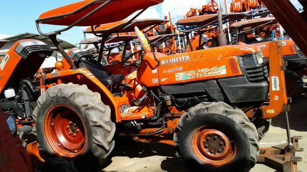 รถแทรกเตอร์ L4508