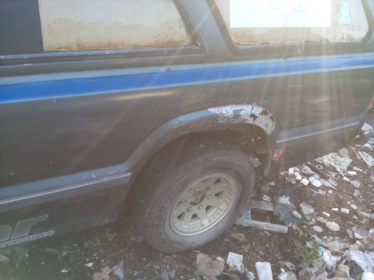 มาสด้าธันเดอร์ ปี1990 29000