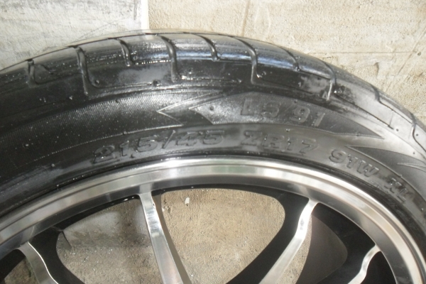 ล้อแม็17นิ้ว 4รู100/114 พร้อมยาง สวยๆ 4 ล้อ ราคา 6450 บาท