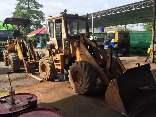 ขายรถตัก โกมัสสุ 507 (มี 4 คัน) ราคาคันละ 350,000.-บาท (ติดต่อ คุณก้อง โทร 0814243633) ขายรถตัก โกมัสสุ 507 (มี 4 คัน) ราคาคันละ 350,000.-บาท (ติดต่อ คุณก้อง โทร 0814243633)