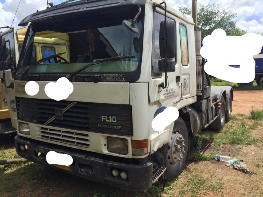 ขายหัวลาก Volvo สองเพลา และ เพลาเดียว (ติดต่อ คุณก้อง โทร 0814243633) ขายหัวลาก Volvo สองเพลา และ เพลาเดียว (ติดต่อ คุณก้อง โทร 0814243633)