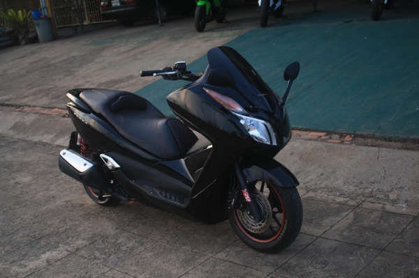 __FORZA300 ปี2013 พร้อมของแต่ง ฿ 98,000__