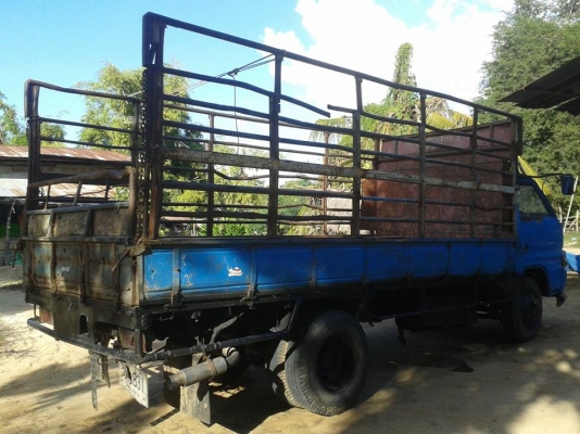 หกล้อTl100สวยๆๆเครื่องดี เกียร์ พร้อมใช้งาน เอกสารทะเบียนพร้อม