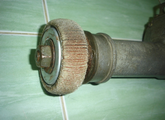 ขายเครื่องเจียร์คอยาวmakita รุ่น 9105 ขนาด 5" 750 วัตต์