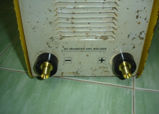 ขายเครื่องเชื่อมไฟฟ้า Rilon ARC 300 ระบบอินเวอร์เตอร์ 220V