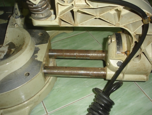 ขายแท่นตัดองศา ยี่ห้อ makita รุ่น LS1212 ขนาด 12" 1,650 วัตต์