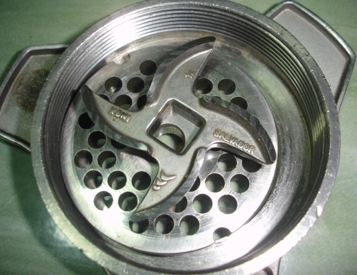 ขายเครื่องบดเนื้อ FAMA รุ่น FTS127 made in italy