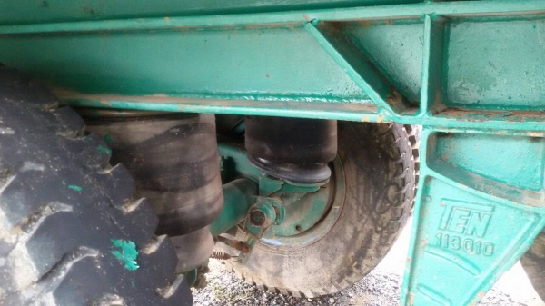 หางพื้นเรียบ.12เมตร-3คาน.มีระบบถุงลม-ยกได้-สภาพสวยมากพร้อมใช้-ราคา-275,000 หางพื้นเรียบ.12เมตร-3คาน.มีระบบถุงลม-ยกได้-สภาพสวยมากพร้อมใช้-ราคา-275,000