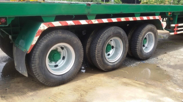 หางพื้นเรียบ.12เมตร-3คาน.มีระบบถุงลม-ยกได้-สภาพสวยมากพร้อมใช้-ราคา-275,000 หางพื้นเรียบ.12เมตร-3คาน.มีระบบถุงลม-ยกได้-สภาพสวยมากพร้อมใช้-ราคา-275,000